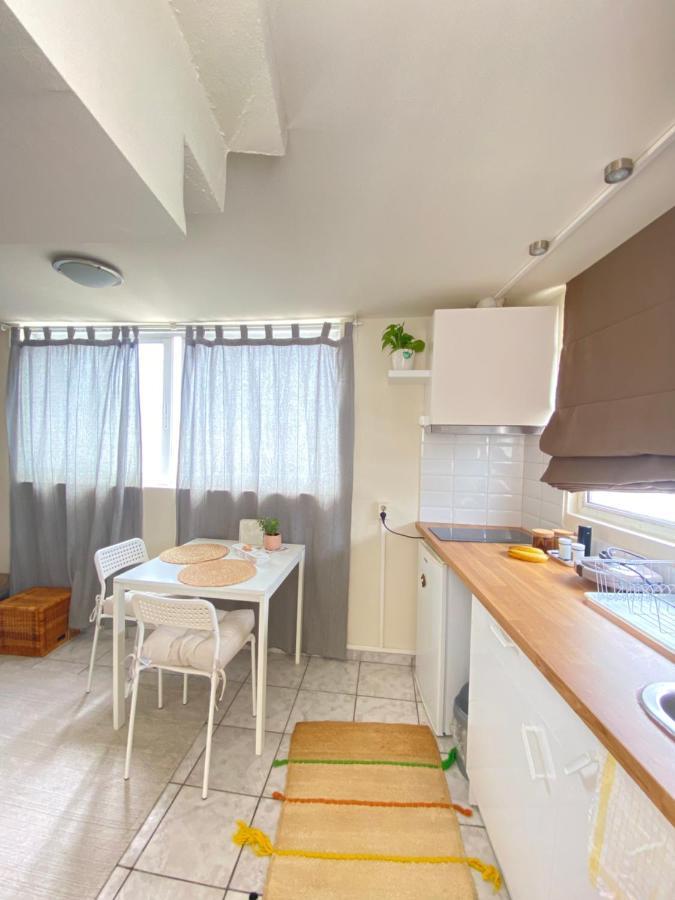 Private Apt. Acropolis View. Top Floor. Koukaki アテネ エクステリア 写真